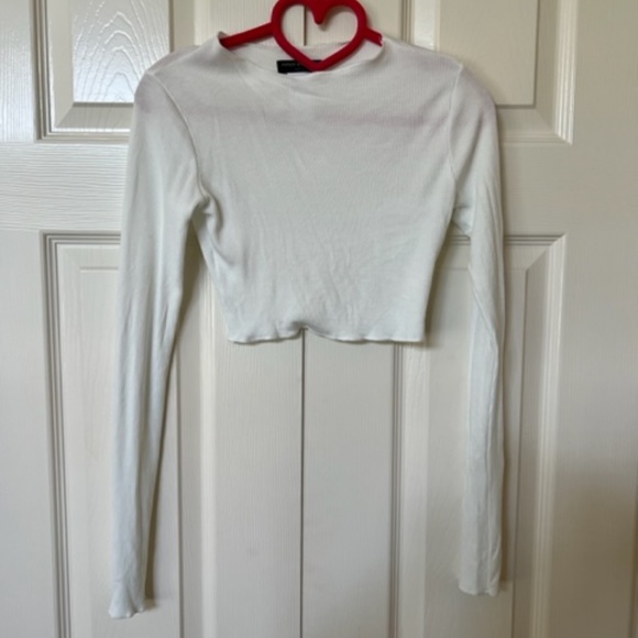 NAKED WARDROBE Ribbed Down Crop Top - Picture 4 of 5